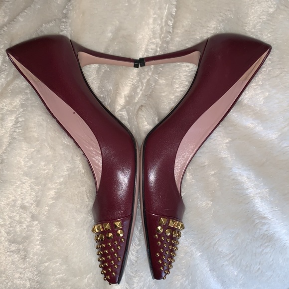 🏆🎖SOLD ELSEWHERE!🎖🏆Gorgeous Gucci Brown Stud Toe Heels TWO SIZE SHOES - Picture 4 of 9